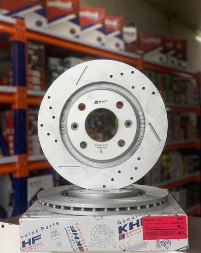 دیسک چرخ جلو پژو 405 سوراخدار کیاچاف KHF (جفت دوعددی)